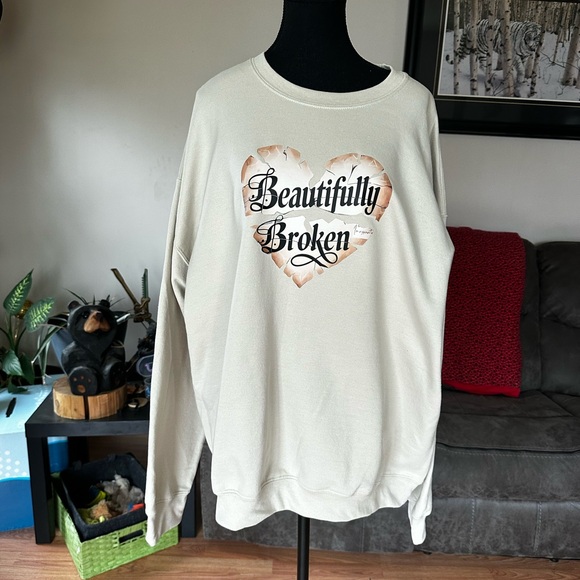 Gildan Tops - Golden Beautifully Broken Heart Graphic Sweatshirt. PTP 27